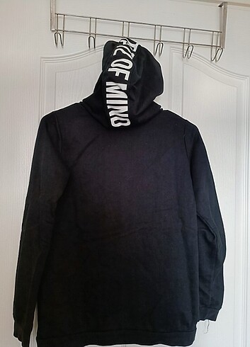 LC Waikiki LCW sweatshirt