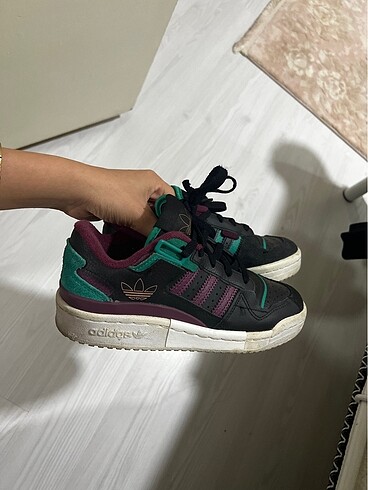 Adidas ayakkabı