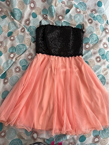 Pul payetli şık elbise - Görsel 2