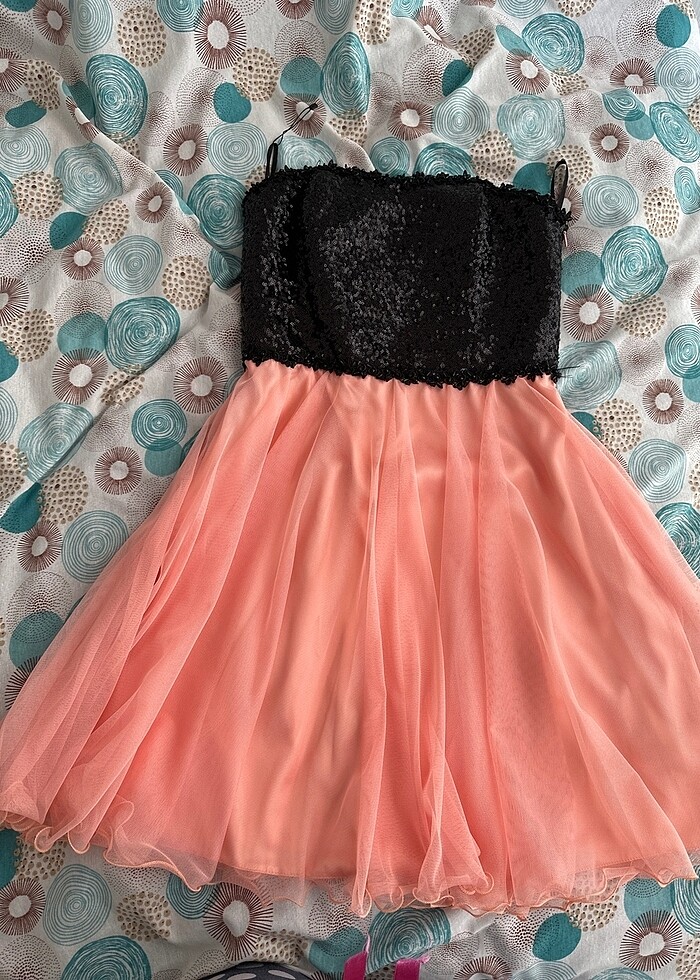 Pul payetli şık elbise - Görsel 2