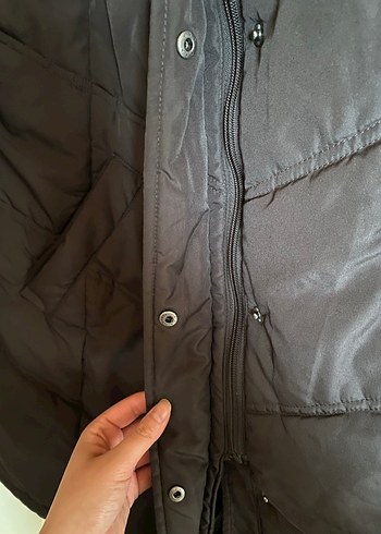 Siyah Midi Kadın Kışlık Mont Düğmeli - Görsel 2