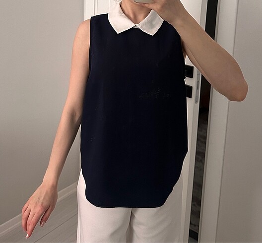 Forever 21 lacivert beyaz yakalı kolsuz bluz