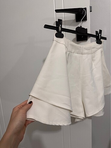xs Beden beyaz Renk Trendyolmilla beyaz fırfırlı mini etek