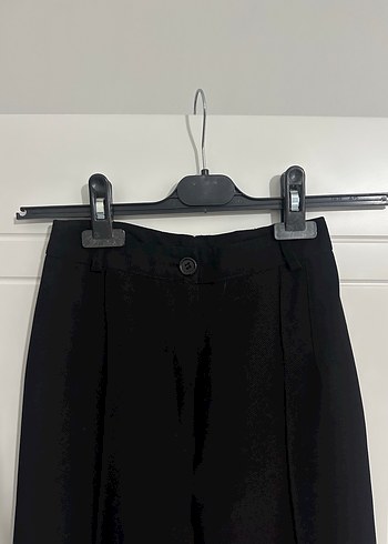 xs Beden siyah Renk Trendyolmilla Düz Siyah Midi Kumaş Pantolon
