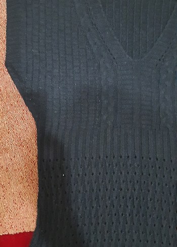 Siyah V Yaka Kadın Süveter - Görsel 2