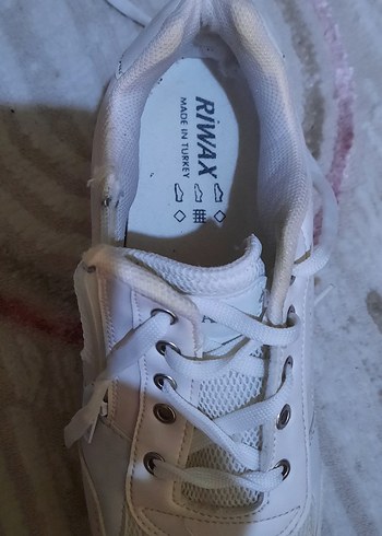 Beyaz Bağcıklı Kadın Spor Ayakkabı - Görsel 4