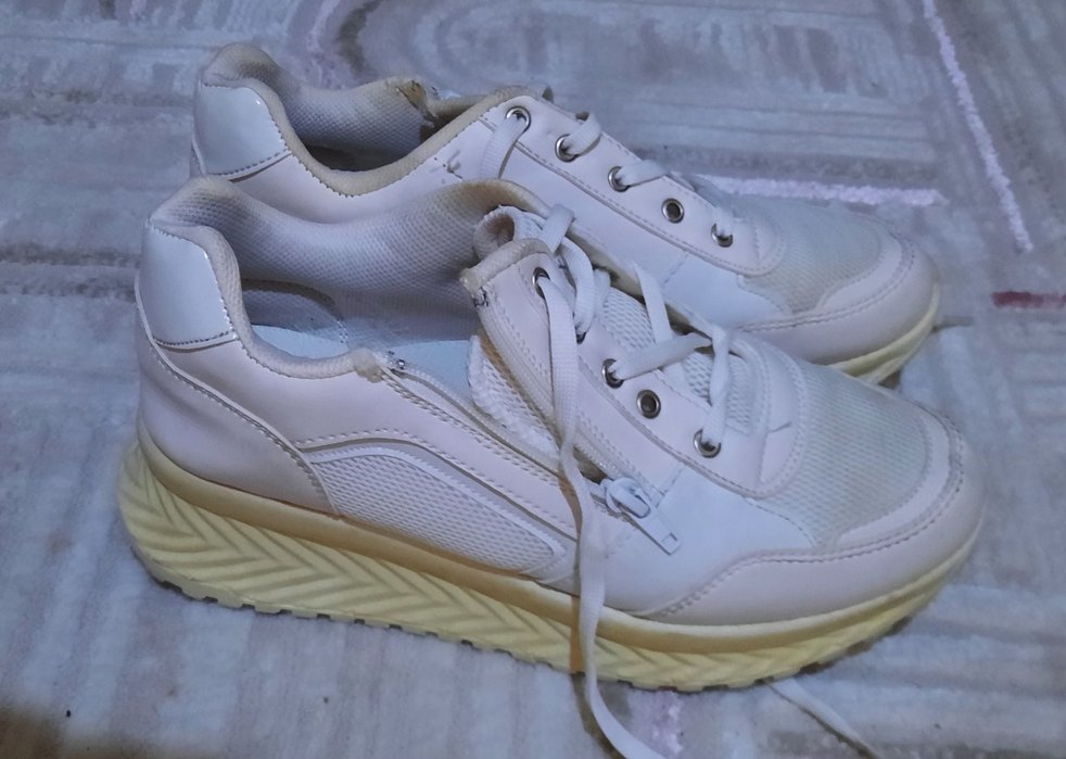 Beyaz Bağcıklı Kadın Spor Ayakkabı - Görsel 2