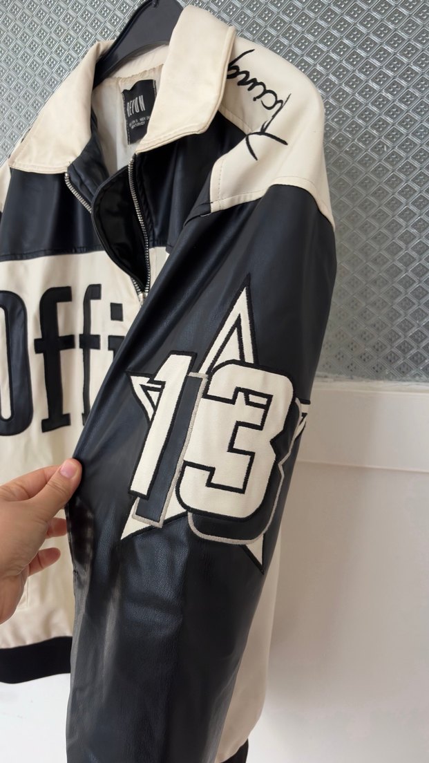 Beyaz Siyah Baskılı Kadın Deri Bomber Ceket - Görsel 3