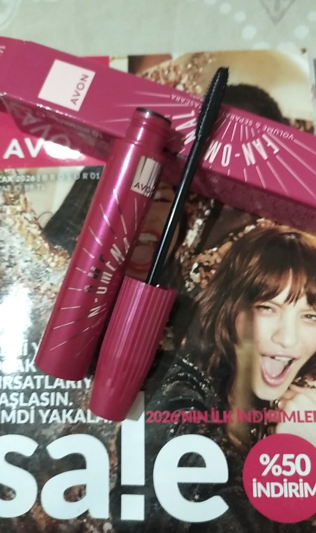 AVON Fan-Omenal Pembe Maskara - Görsel 2