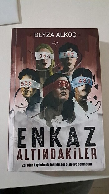 Beyza Alkoç Enkaz Altındakiler