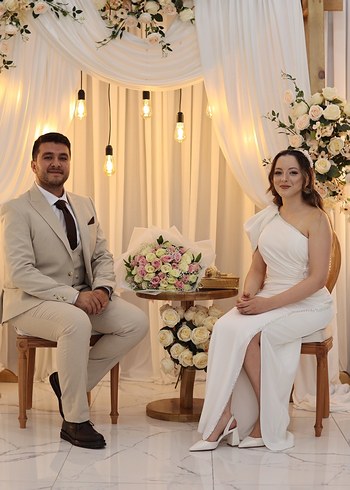 Abiye Modern Klasik Straplez Beyaz Nişan Elbisesi