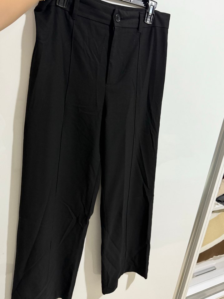 Düğmeli Siyah Kadın Kumaş Pantolon - Görsel 4