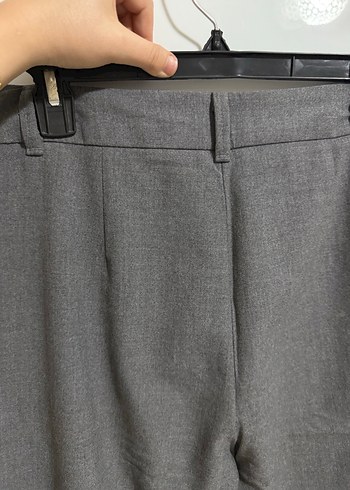 Düğmeli Gri Midi Kumaş Kadın Pantolon - Görsel 5