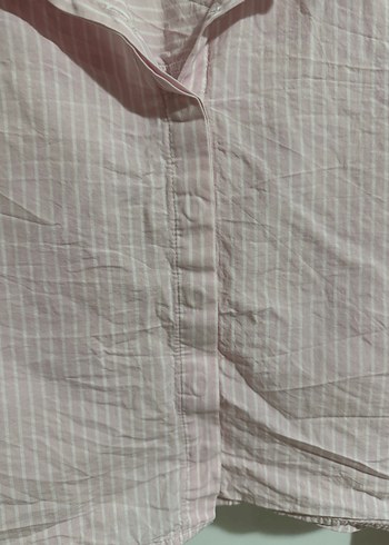 Pembe Düğmeli V Yaka Uzun Kollu Gömlek - Görsel 3