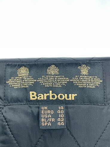 40 Beden siyah Renk Barbour Mont %70 İndirimli.