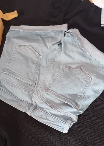 34 Beden Kadın Açık Mavi Mini Denim Şort