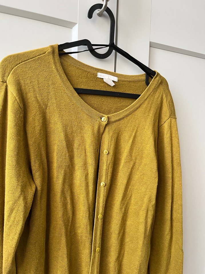 Düğmeli Sarı Kadın Hırka - Görsel 2