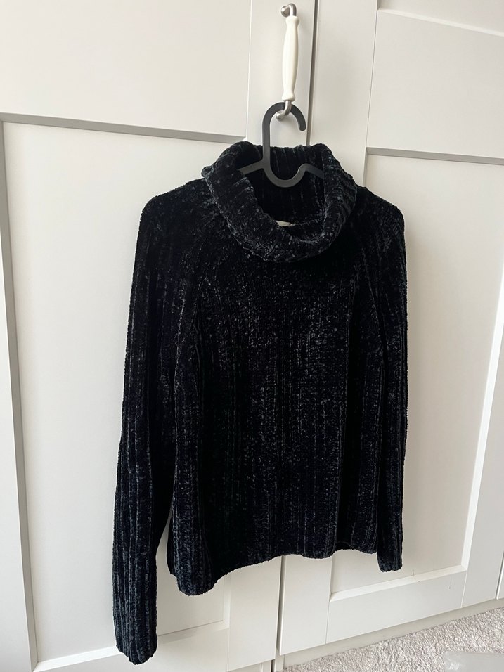 Siyah Şönil Örgü  Kazak - Görsel 2