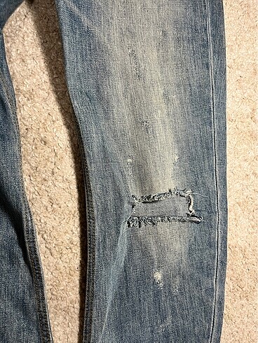 Mango Yırtık Mom Jean - Görsel 8