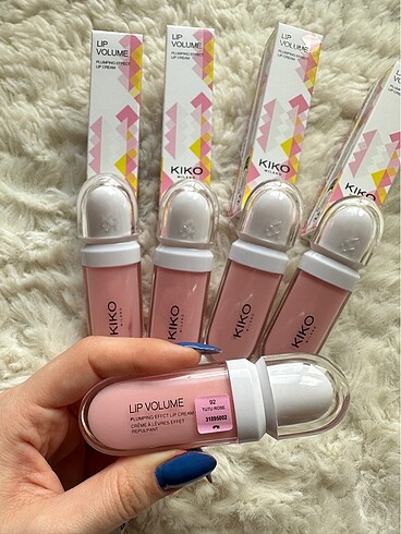 Kiko Lip Volume 01 Tutu Rose - Görsel 6