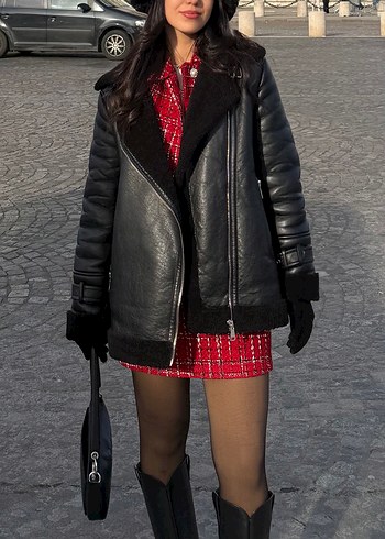 Kürk Detaylı Siyah Deri Kadın Mont - Görsel 2