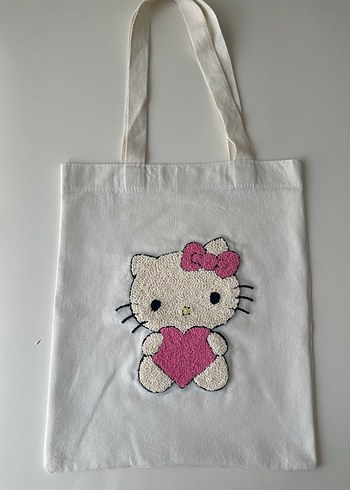 Nakışlı Beyaz Hello Kitty Kol Çantası