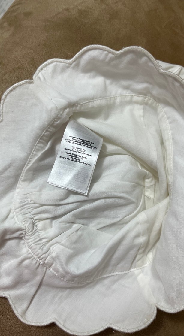 Fırfırlı Beyaz Keten Çocuk Şapkası - Görsel 3