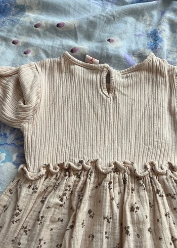Bej Kız Çocuk Fırfırlı Keten Elbise - Görsel 5