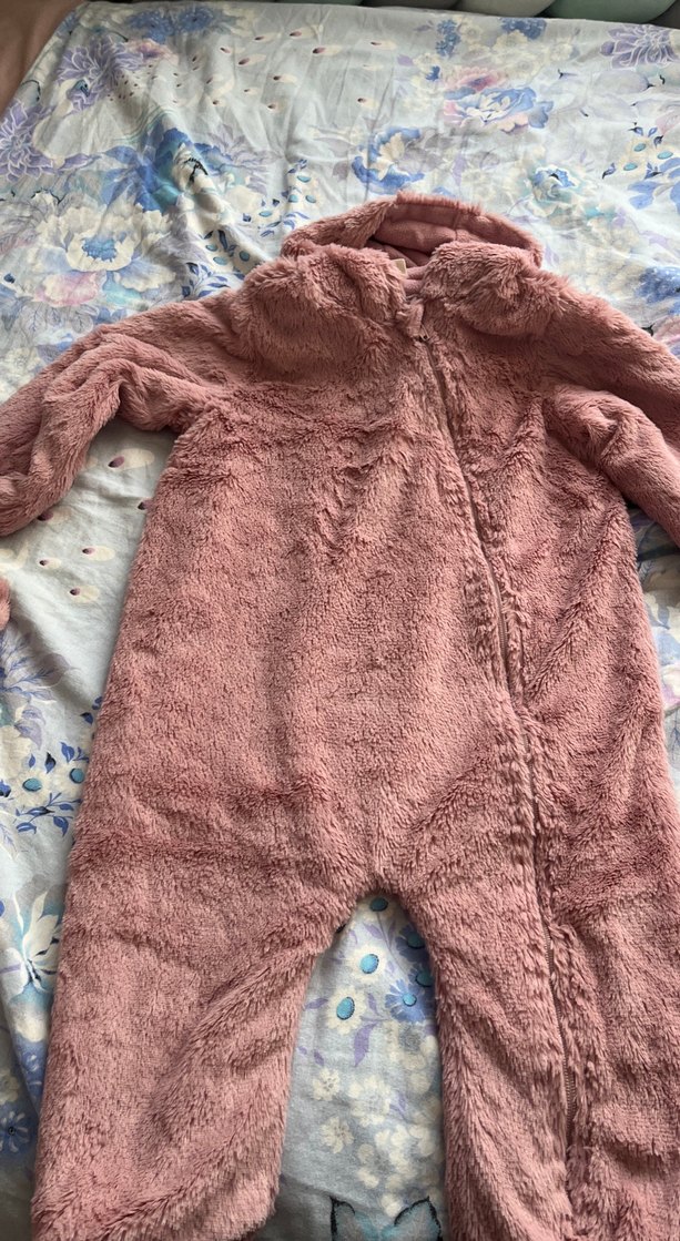 Kız Bebek Kapüşonlu Pembe Peluş Tulumu - Görsel 2