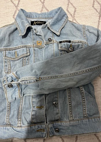 Düğmeli Kadın Mavi Denim Ceket - Görsel 4