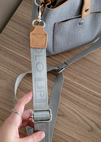 Gri Deri Kadın Omuz Çantası - Görsel 3