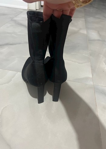 Siyah Stiletto Topuklu Kadın Botu - Görsel 4