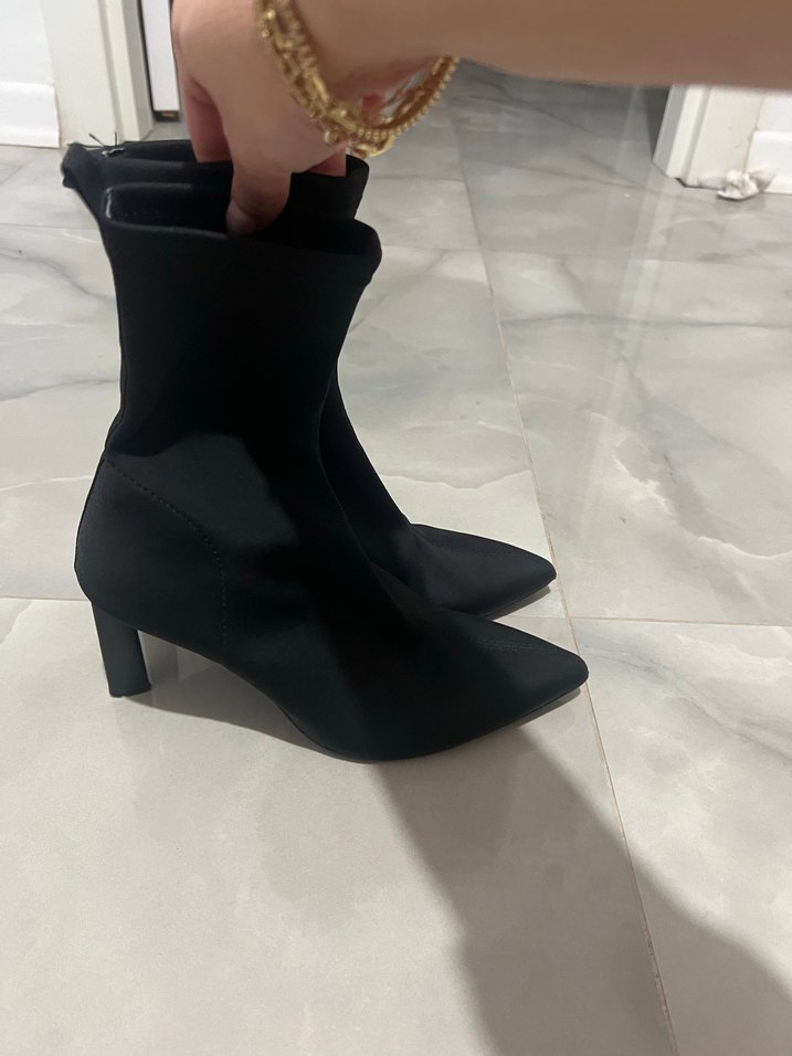 Siyah Stiletto Topuklu Kadın Botu - Görsel 5