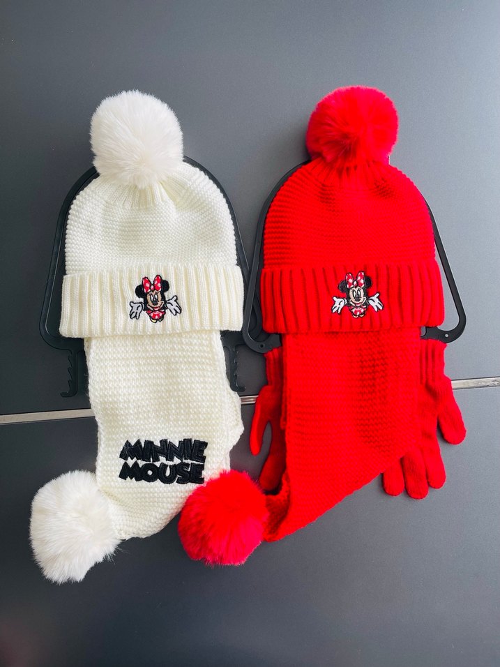 Çocuk Renkli Nakışlı Örgü Bere ve Atkı Seti - Görsel 2