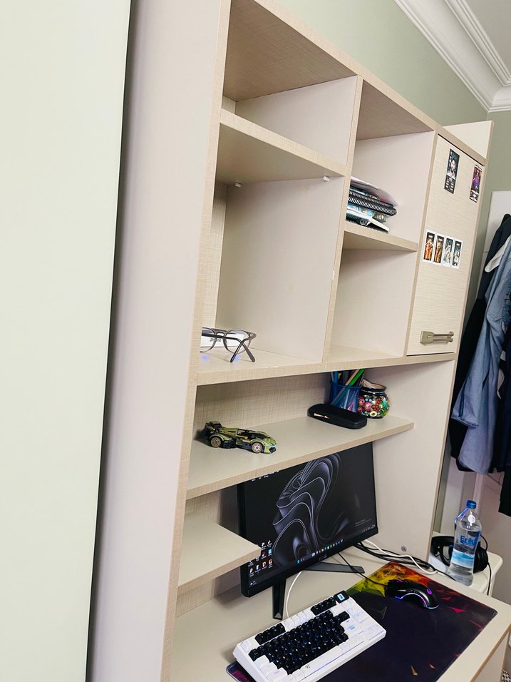 Beyaz Gri Çok Bölmeli Çalışma Masası - Görsel 4