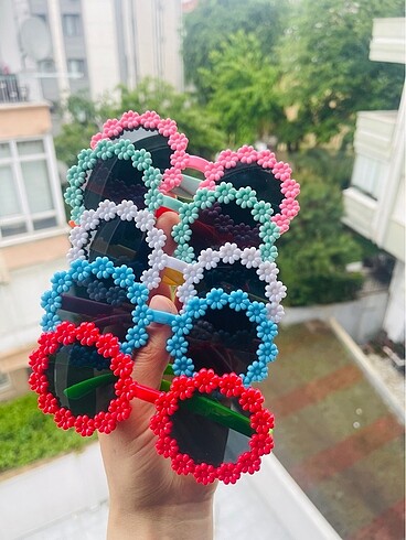 Çocuk gözlük papatya modeli