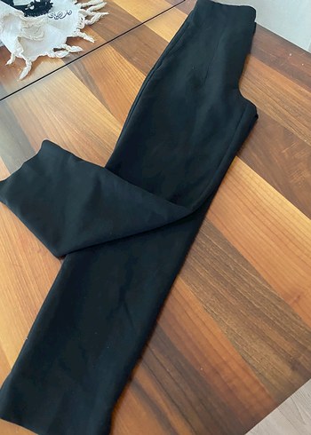 Zara Zara Kadın Siyah Midi Kumaş Pantolon