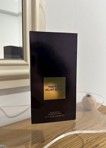 Tom Ford Velvet Orchid Kadın Parfümü - Görsel 3