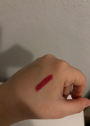 Bej Renkli Kiss It Ruj - Görsel 6