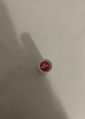 Bej Renkli Kiss It Ruj - Görsel 2