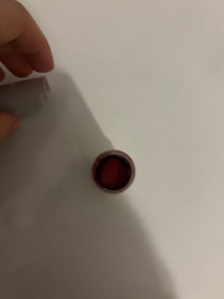 Bej Renkli Kiss It Ruj - Görsel 4