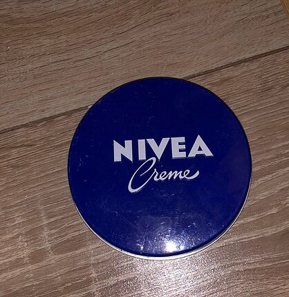 Nivea krem