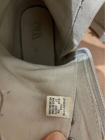 37 Beden Zara bot