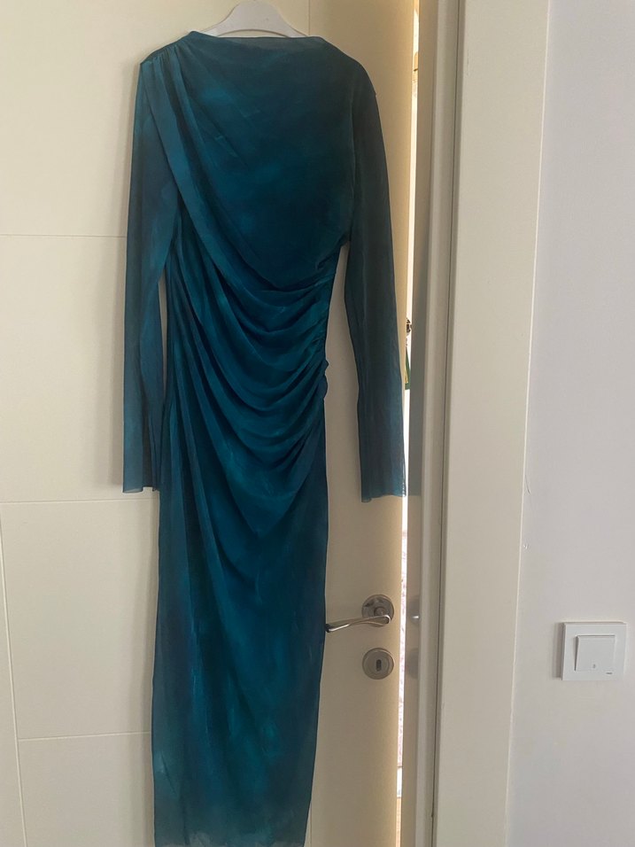 Uzun Kol Drapeli Mavi İpek Elbise - Görsel 5