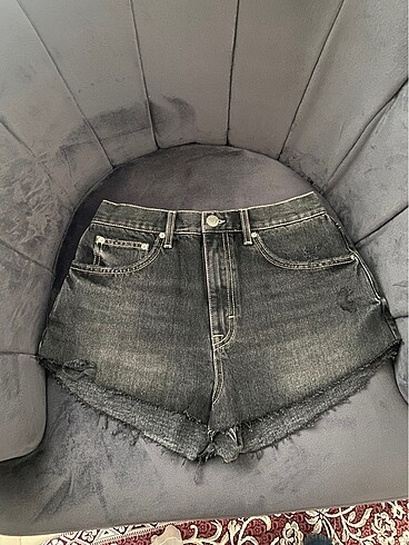 Pull and Bear Jean şort
