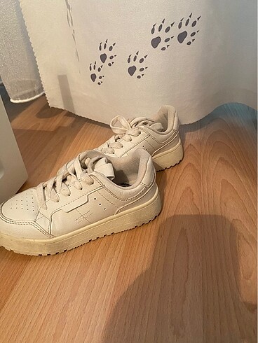 Zara unisex model ayakkabı