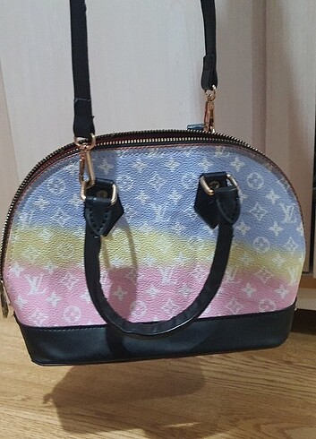  Beden Louis Vuitton el çantası