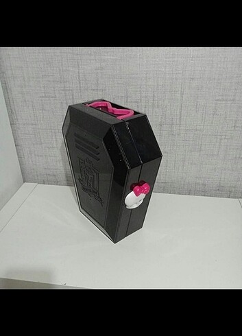  Monster high evi