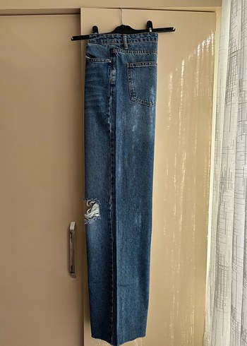 Gri Mavi Yırtık Detaylı Kadın Denim Jean