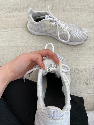 37,5 Beden beyaz Renk adidas spor ayakkabı